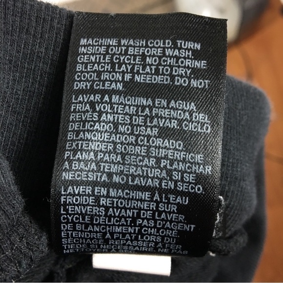 BEBE Black Rainbow Pull On Cropped Jogger Shorts size Large - Picture 6 of 7